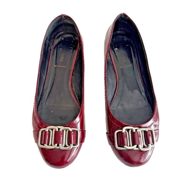 MIU MIU Burgundy Patent Leather Ballet Flats Silver Buckle Accent Women's Sz 40 - Picture 1 of 16